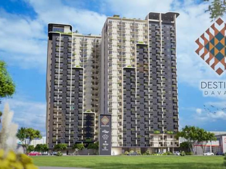 A 27 sqm 1 bedroom  and 22 sqm studio unit Resort lifestyle traditional condominium .