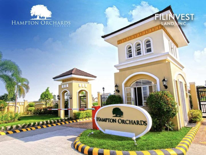 Hampton Orchards is an community in Bacolor, Pampanga.