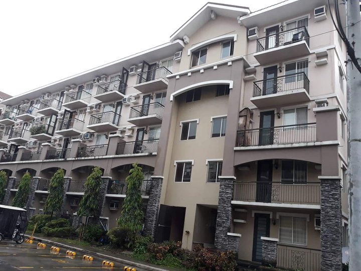 Selling undervalued deal  Arezzo Place Pasig PHINMA Developer Location