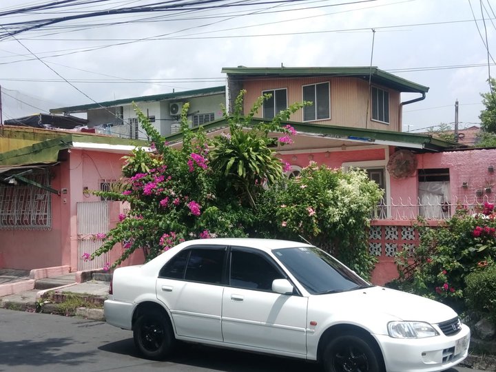 Pre-Owned 3-bedroom Single Detached House For Sale in Las Pinas