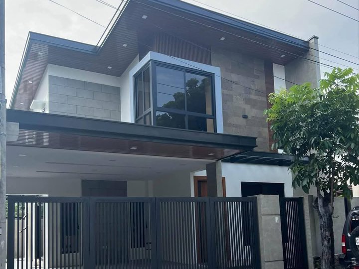 Pre-Owned 3-bedroom Single Detached House For Sale in dizon estate San Fernando Pampanga