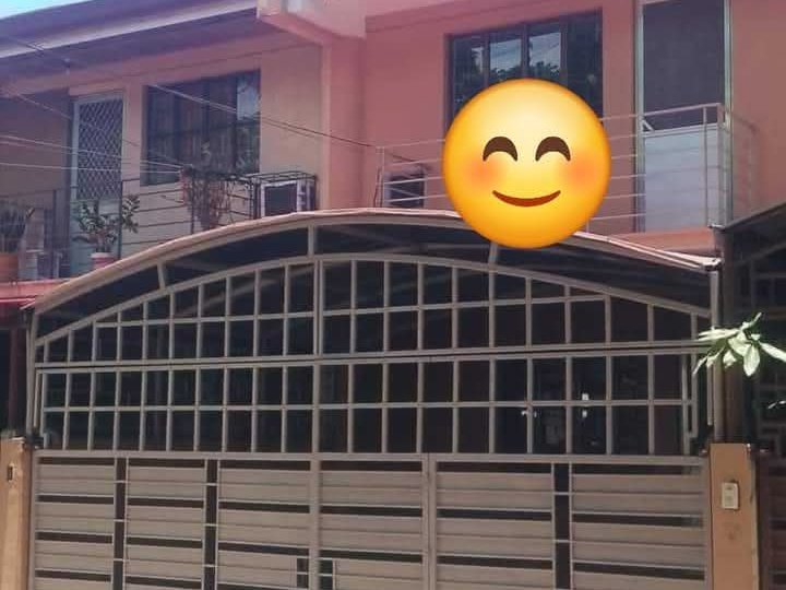 Pre-Owned 3-bedroom Townhouse For Sale in Las Pinas