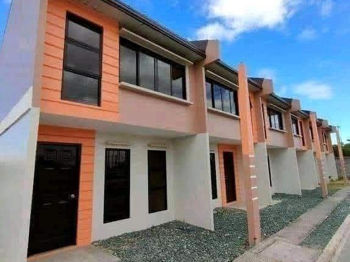 READY FOR OCCUPANCY TOWNHOUSE 3BEDROOMS PROVISION
