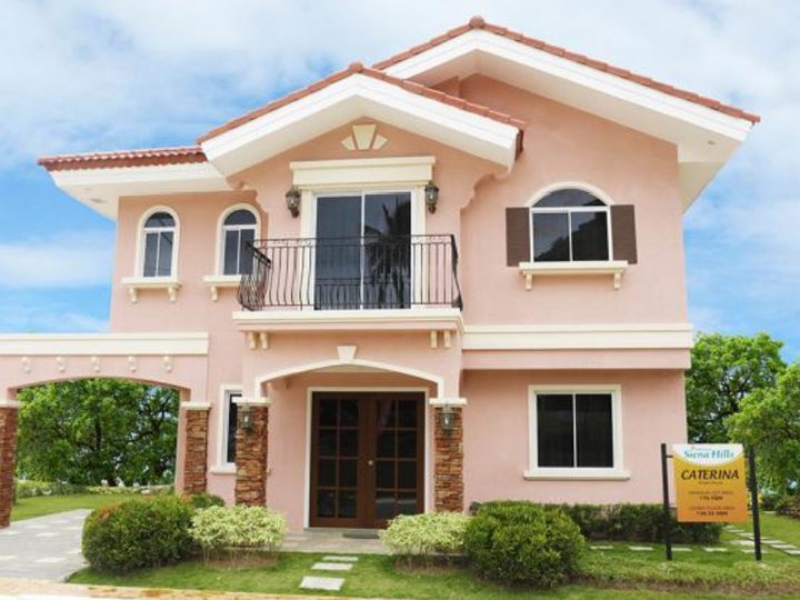 4-bedroom Single Detached House For Sale in Lipa Batangas