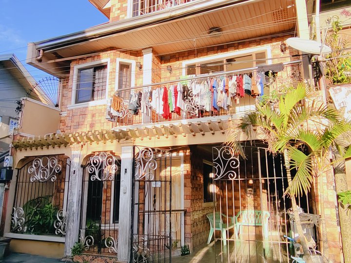 Foreclosed 3-bedroom Single Detached House For Sale in Lipa Batangas