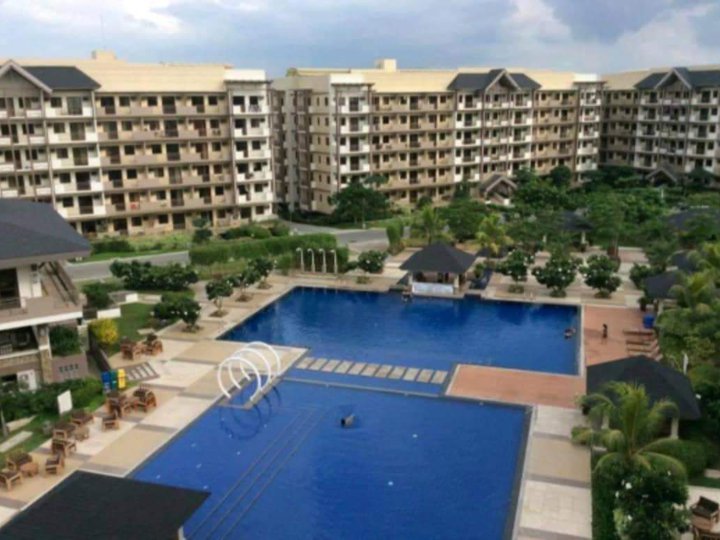 Condominium unit/2BR/54 sqm