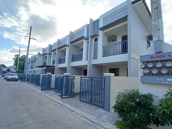 Inhouse financing townhouse for sale in Las pinas city