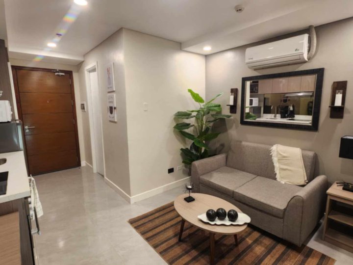 1BR Fully Furnished Residential Condo FOR SALE in Cebu City