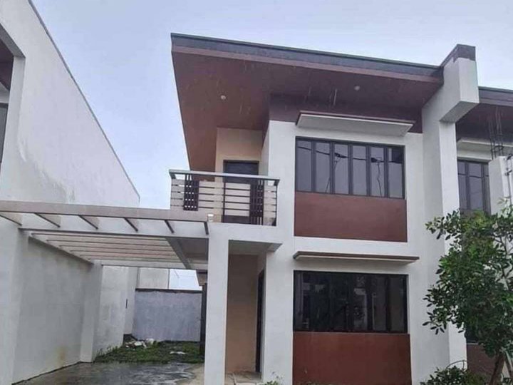 House in dasma cavite