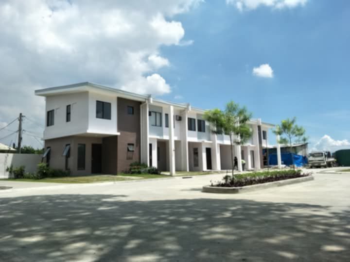 House and lot or condo