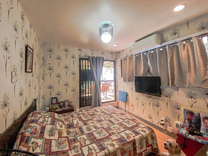 4-bedroom Duplex House For Sale in Las Piñas Metro Manila