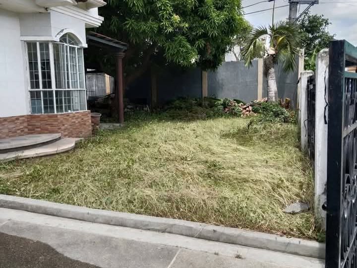 Pre-Owned 5-bedroom Single Detached House For Sale