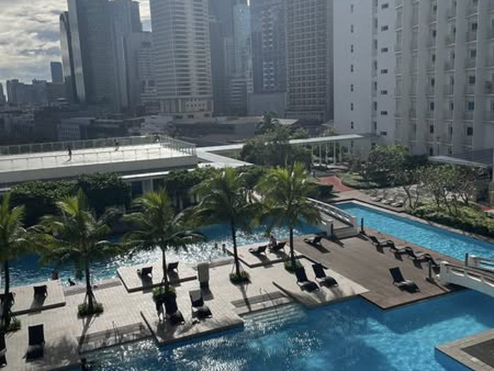 Makati Area Foreclosure 1 Bedroom
