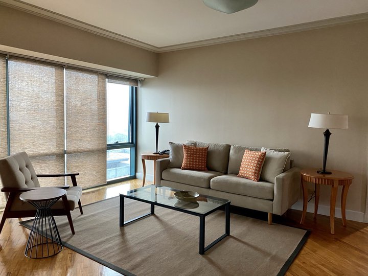 For Rent: 2 Bedroom 2BR Condo in Rockwell, Makati City