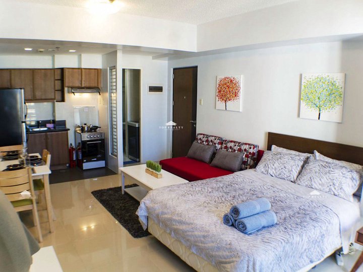 Studio Condo Unit For Sale at Greenbelt Chancellor in Makati City, Legazpi Village