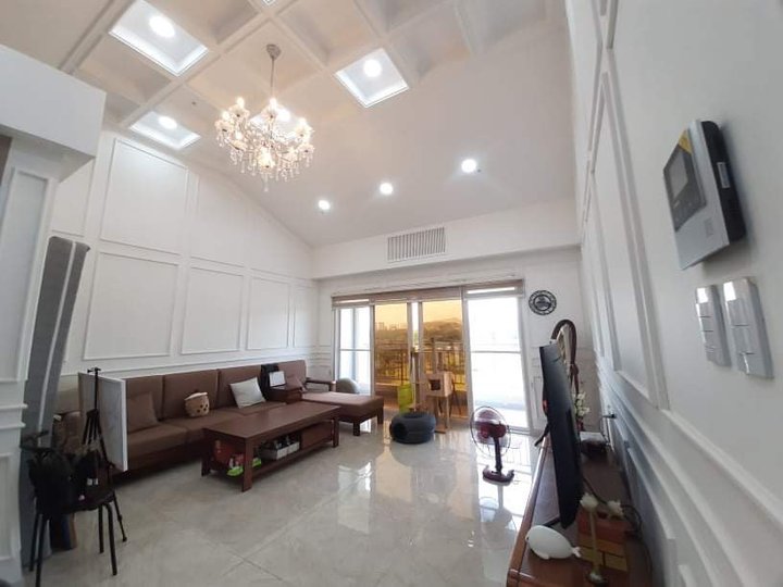 Fully Furnished 3BR Penthouse Condo Unit inside Clark