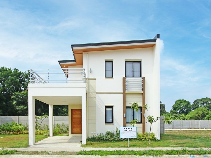 A Single Attached Unit with 3 BR & 2 Bathrooms 45 min away from Manila