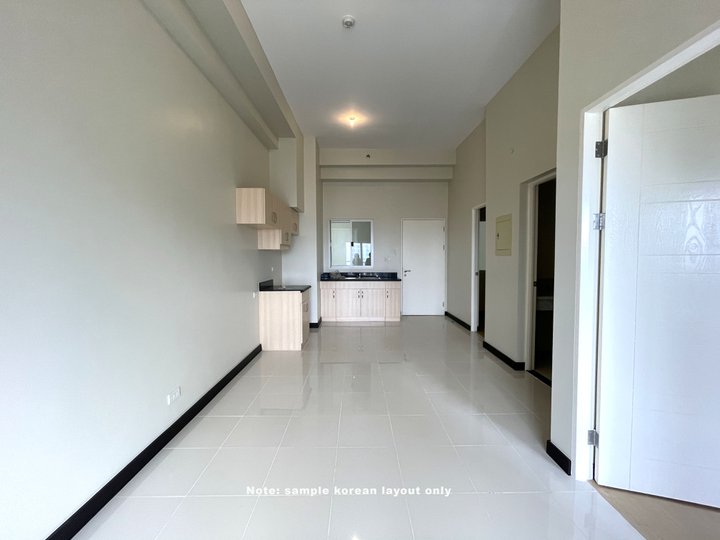 QC Condo 2BR w parking Korean Cut 4 sale The Crestmont Quezon City DMC