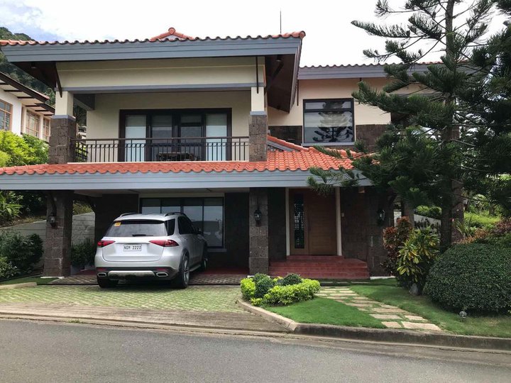 Majestic 3BR House and Lot in Lakeview Heights in Tagaytay Midlands