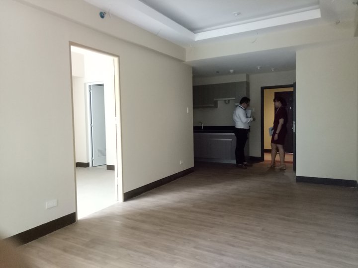 3-bedroom unit FOR SALE in Paranaque (RFO)