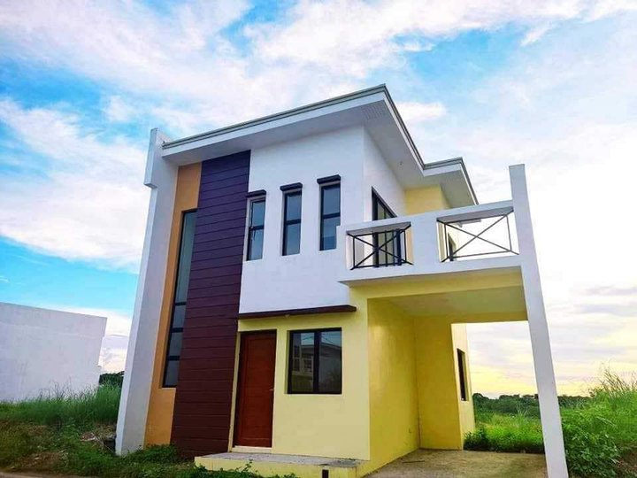 3-bedroom Single Attached House and Lot For Sale in Tanuan Tanza Cavite Las Brisas at Tierra Del Sol