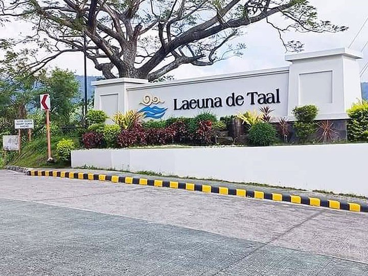 Residential Lot For Sale in Laeuna de Taal