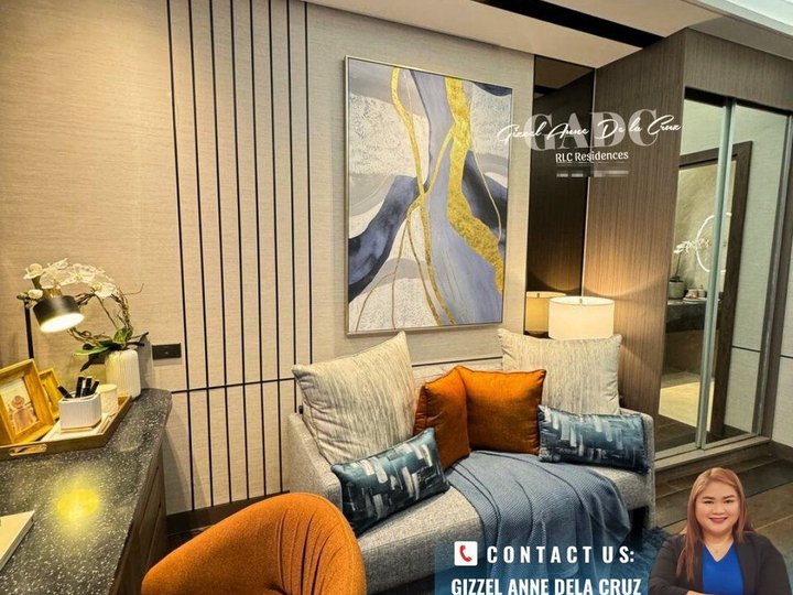 Smarthome High-end 2BR condo with balcony and Parking Slot for sale at The Le Pont Residences
