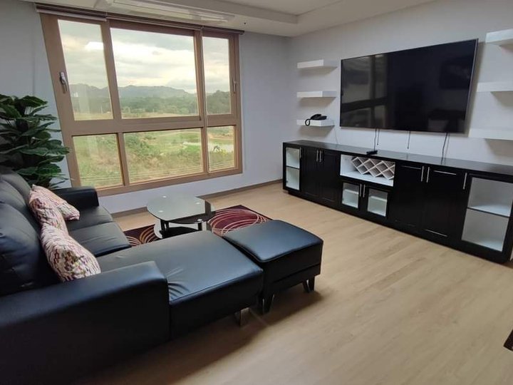 Furnished Condos for Leasehold Inside Clark!