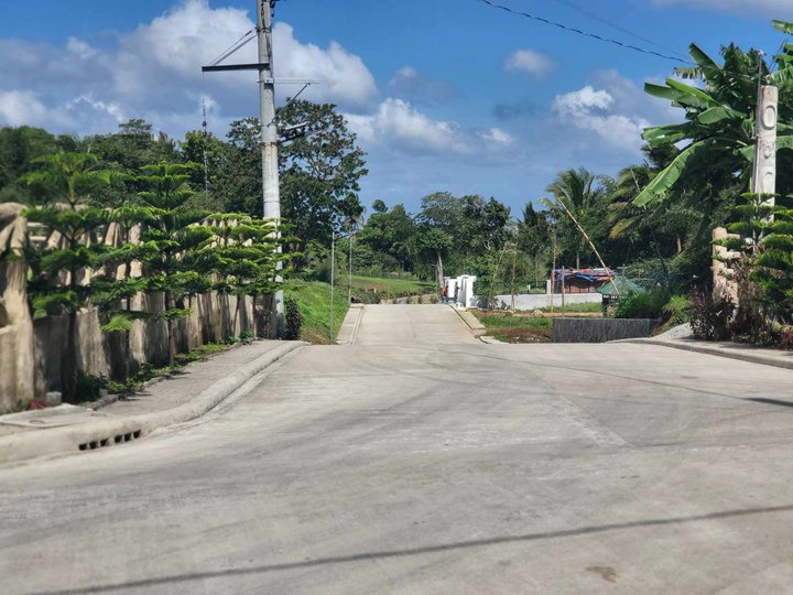 1002 sqm Farm lot near Tagaytay