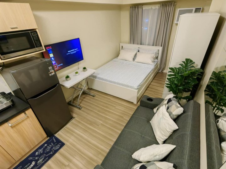 Fully furnished studio unit condo for rent/lease in Taguig Metro Manila