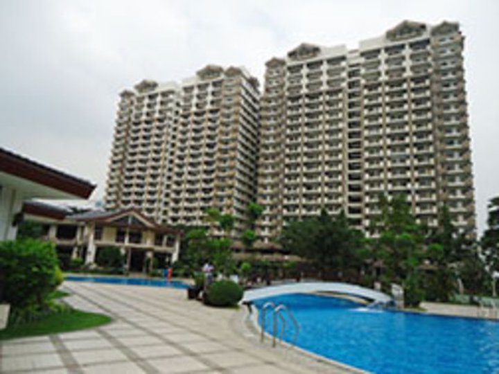Foreclosed 57.00 sqm 2-bedroom Residential Condo For Sale in Taguig