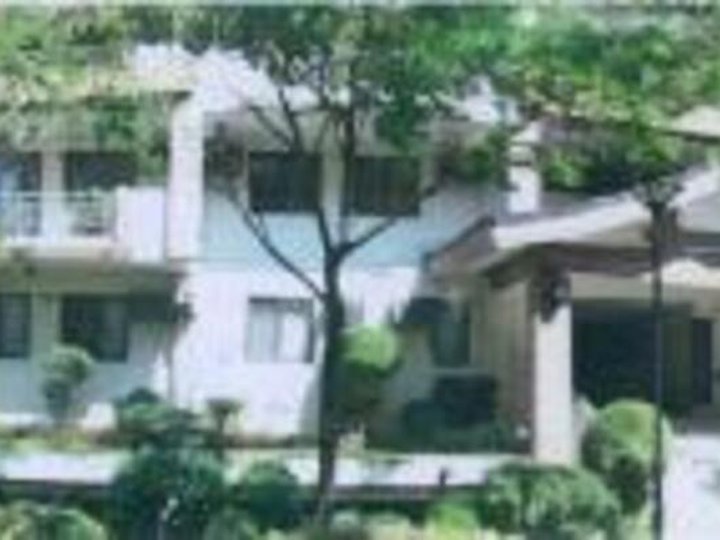 Foreclosed 57.50 sqm 2-bedroom Residential Condo For Sale in Rosewood Pointe, Acacia Estates, Taguig