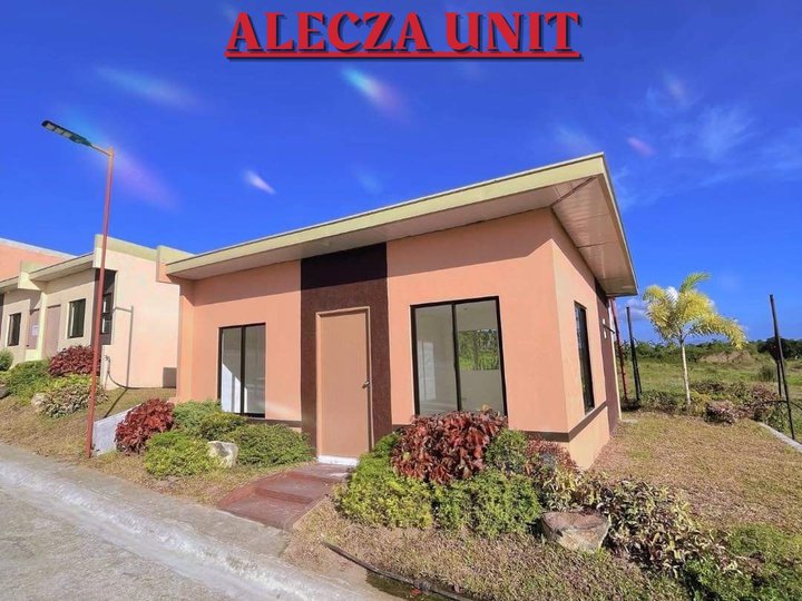 Alecza Single Firewall with 2 bedrooms and provision for carport