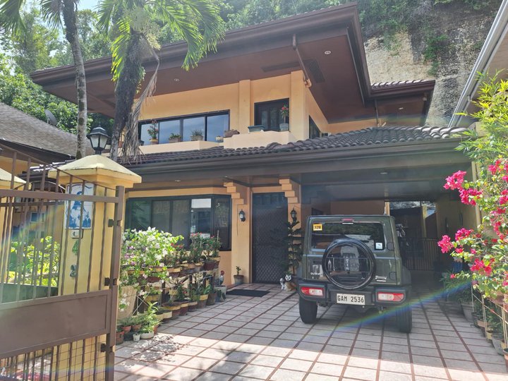 Luxurious 5-Bedroom Home with Game and Family Room in Maria Luisa Estate Park, Cebu City Philippines