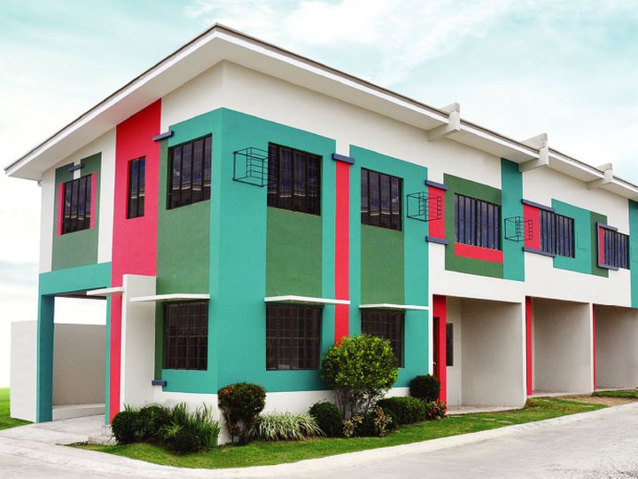 2-Storey 3-bedroom Townhouse For Sale in Trece Martires Cavite