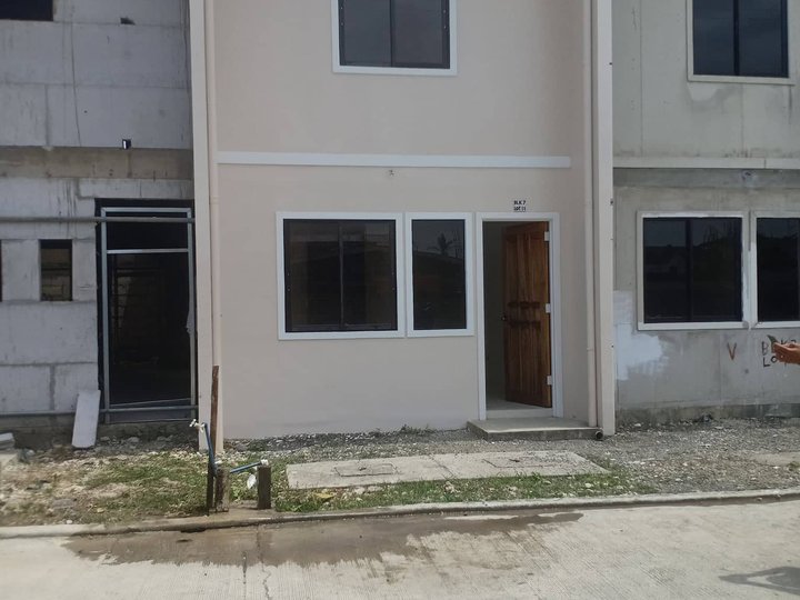 2-bedroom Townhouse For Sale in Cordova Cebu