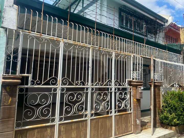 Need  pre-owned 2 bedroom townhouse for sale in westville casimiro homes bacoor cavite