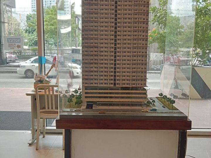 RFO and RENT TO OWN UNITS in AMA Tower Residences