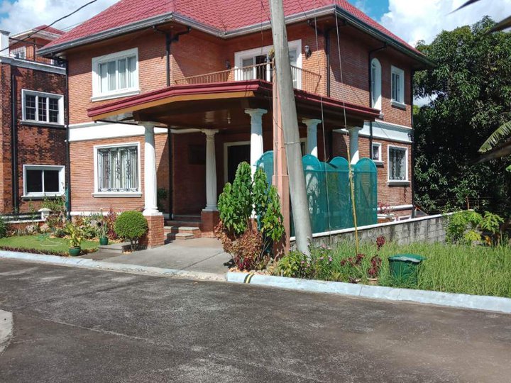 TITLED 5B-4TB 3 STOREY SINGLE DETACHED IN BRITISH VILL. INDANG CAVITE