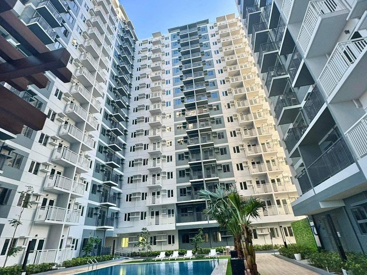 Pasalo|Assume Balance | SMDC Style Residences Condominium Studio with balcony Semi Furnished