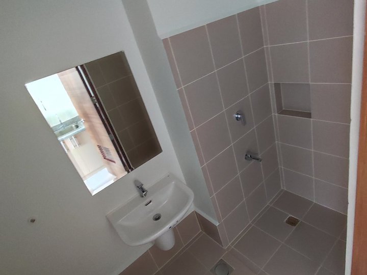 For sale condo in pasay federal land inc