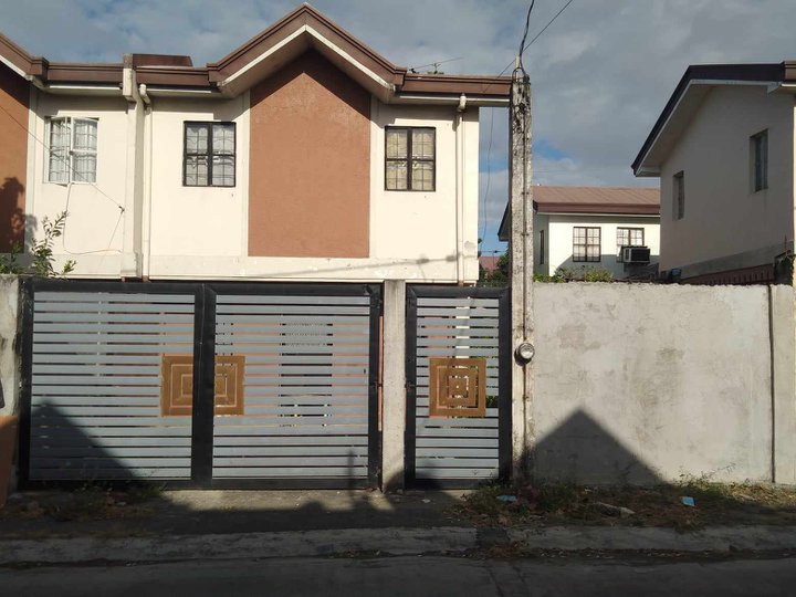 Fairground Vallejo 3-bedroom Single Attached House For Sale in Imus Cavite