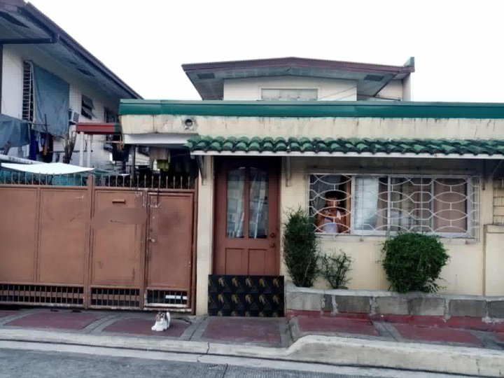 Single Attached House and Lot in Quezon City, Roxas District