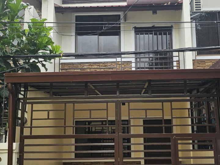 Pre-Owned 3-bedroom Townhouse For Sale in Las Pinas