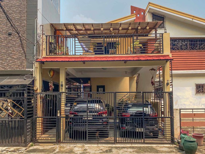 4Br Duplex House and Lot in Pilar Village, Las Pinas City