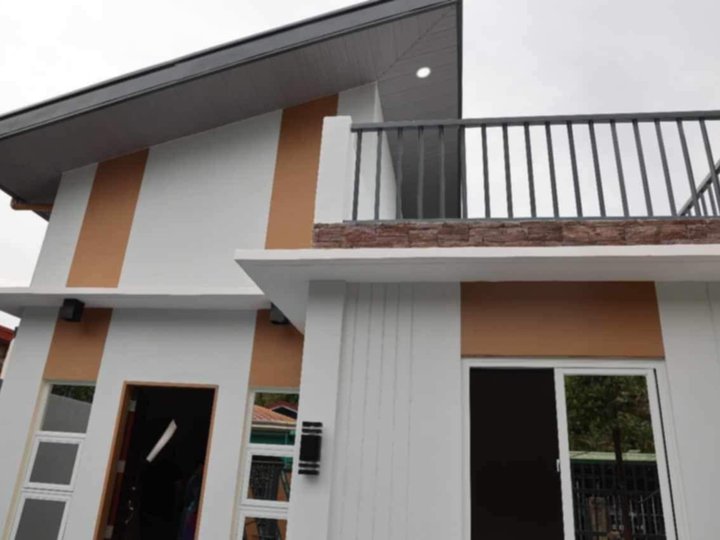 Modern design lofted house and lot for Sale in Bacoor