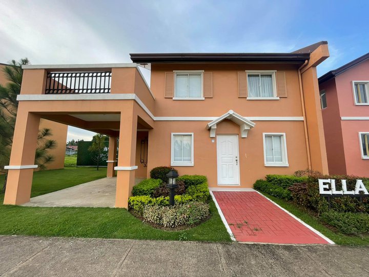 NRFO-3-bedroom Single Attached House For Sale in Alfonso Cavite