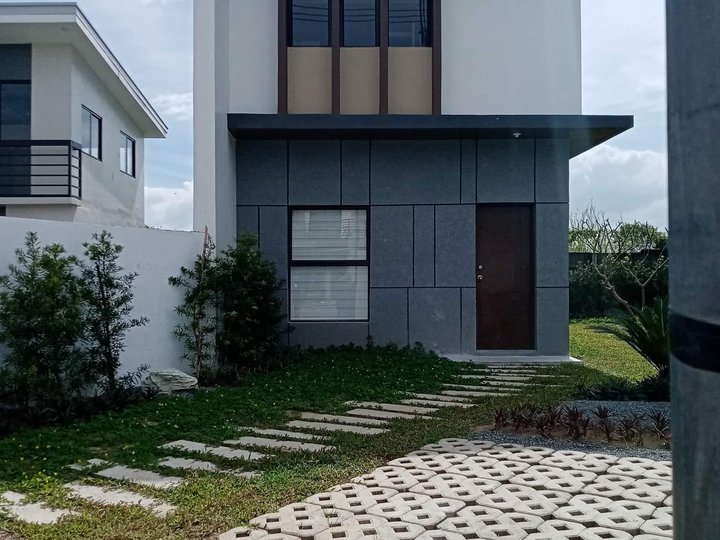 Single Attache House with 3BR for as low as 12K monthly in Bulacan