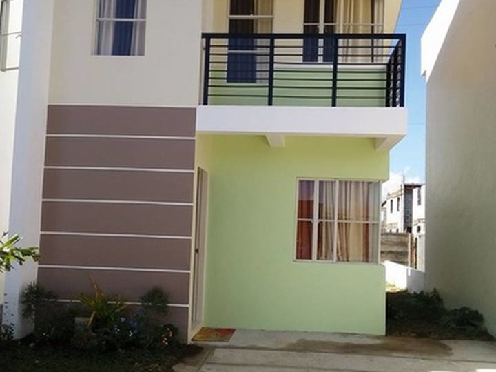 Felicity 2-bedroom Single Attached House For Sale in Imus Cavite