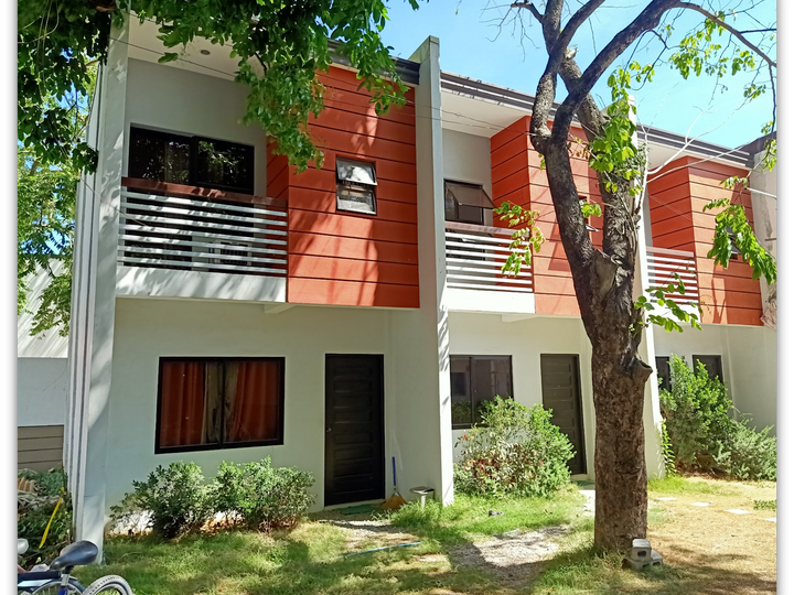 Pre-selling Affordable Townhouse For Sale thru Pag-IBIG in Biñan